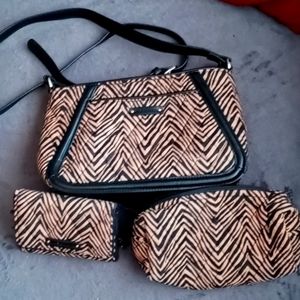 Vera Bradley 3 piece purse set